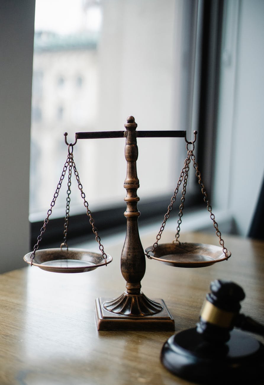 Employment tribunal process illustration