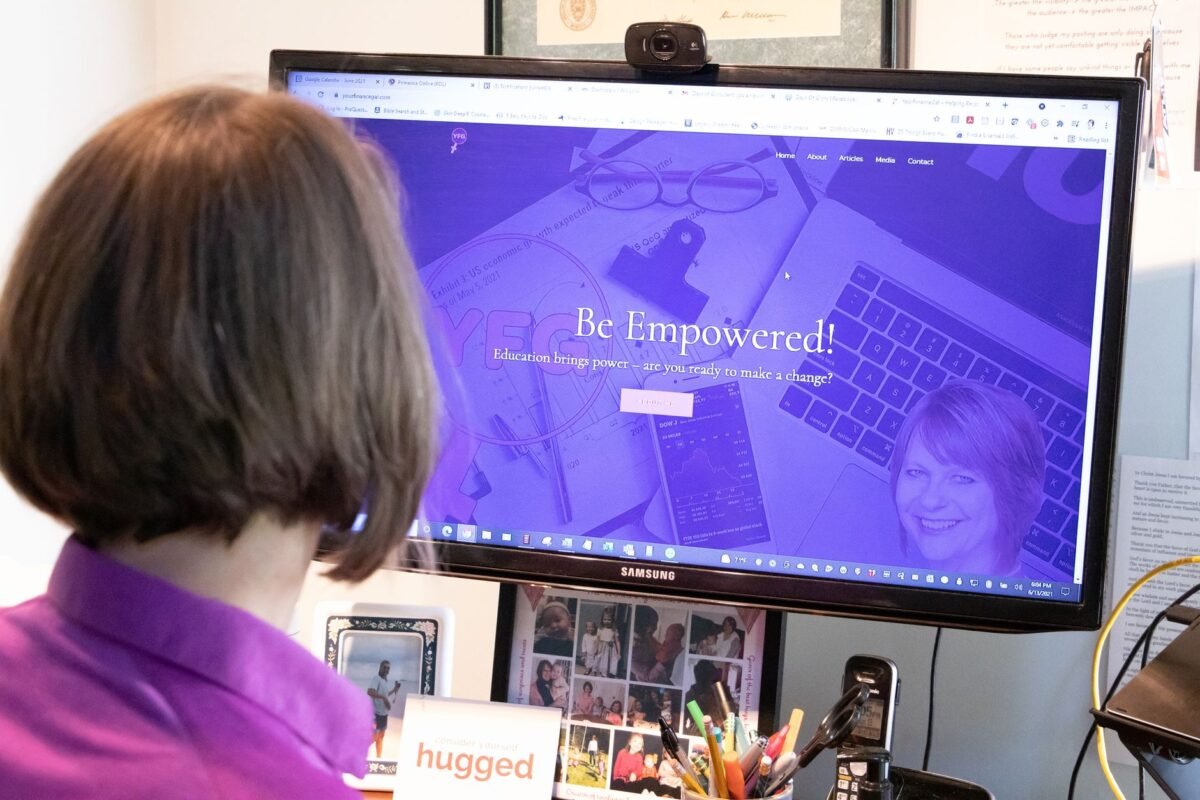 Agency worker at work ensuring rights are protected